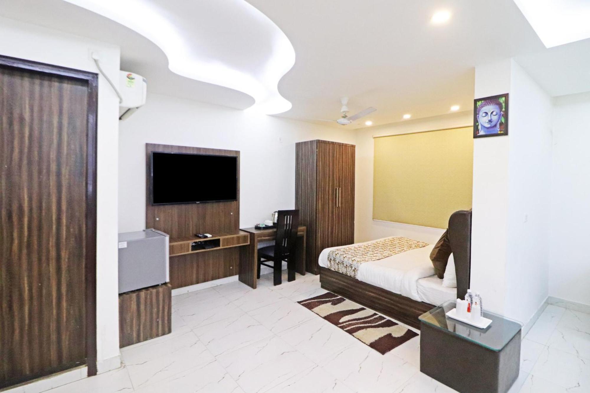 Hotel Mayda Prime Near Delhi Airport นิวเดลี ภายนอก รูปภาพ