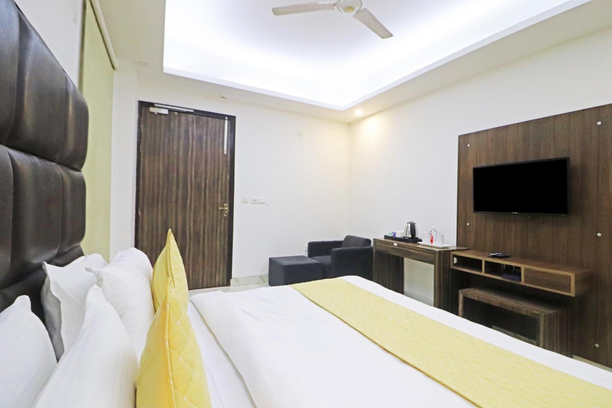 Hotel Mayda Prime Near Delhi Airport นิวเดลี ภายนอก รูปภาพ