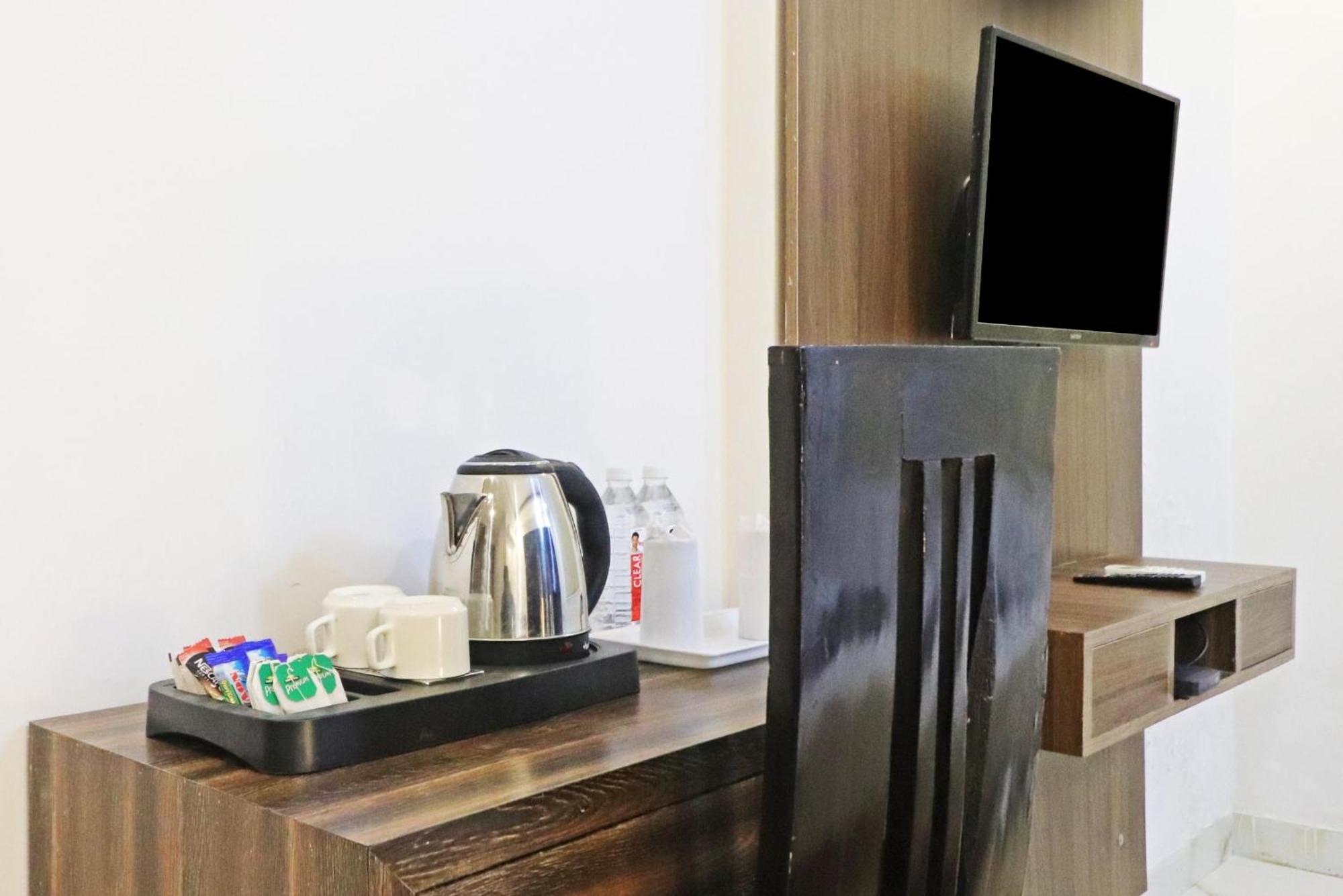 Hotel Mayda Prime Near Delhi Airport นิวเดลี ภายนอก รูปภาพ