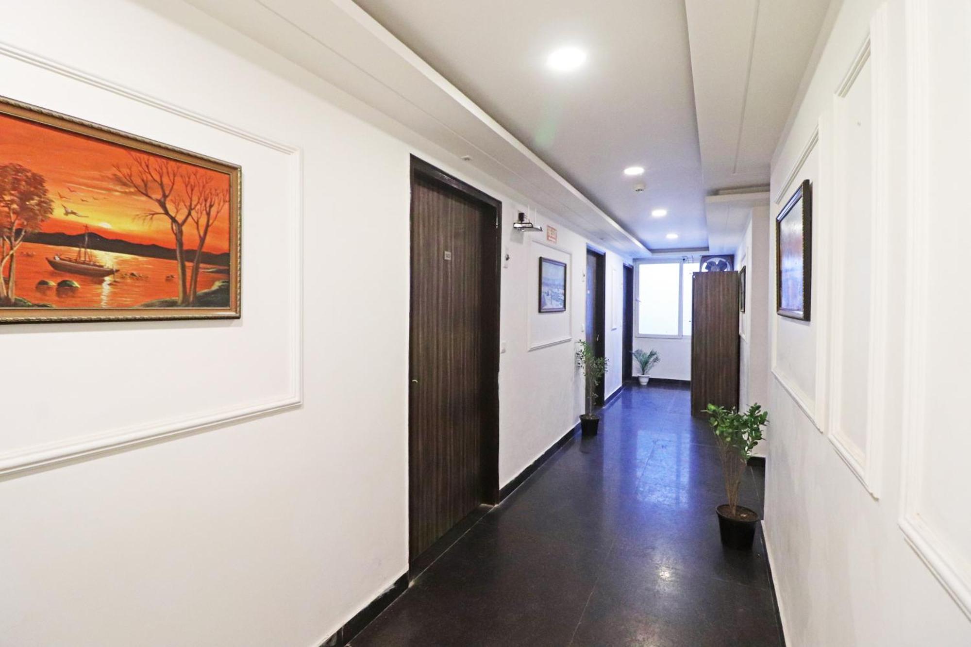 Hotel Mayda Prime Near Delhi Airport นิวเดลี ภายนอก รูปภาพ