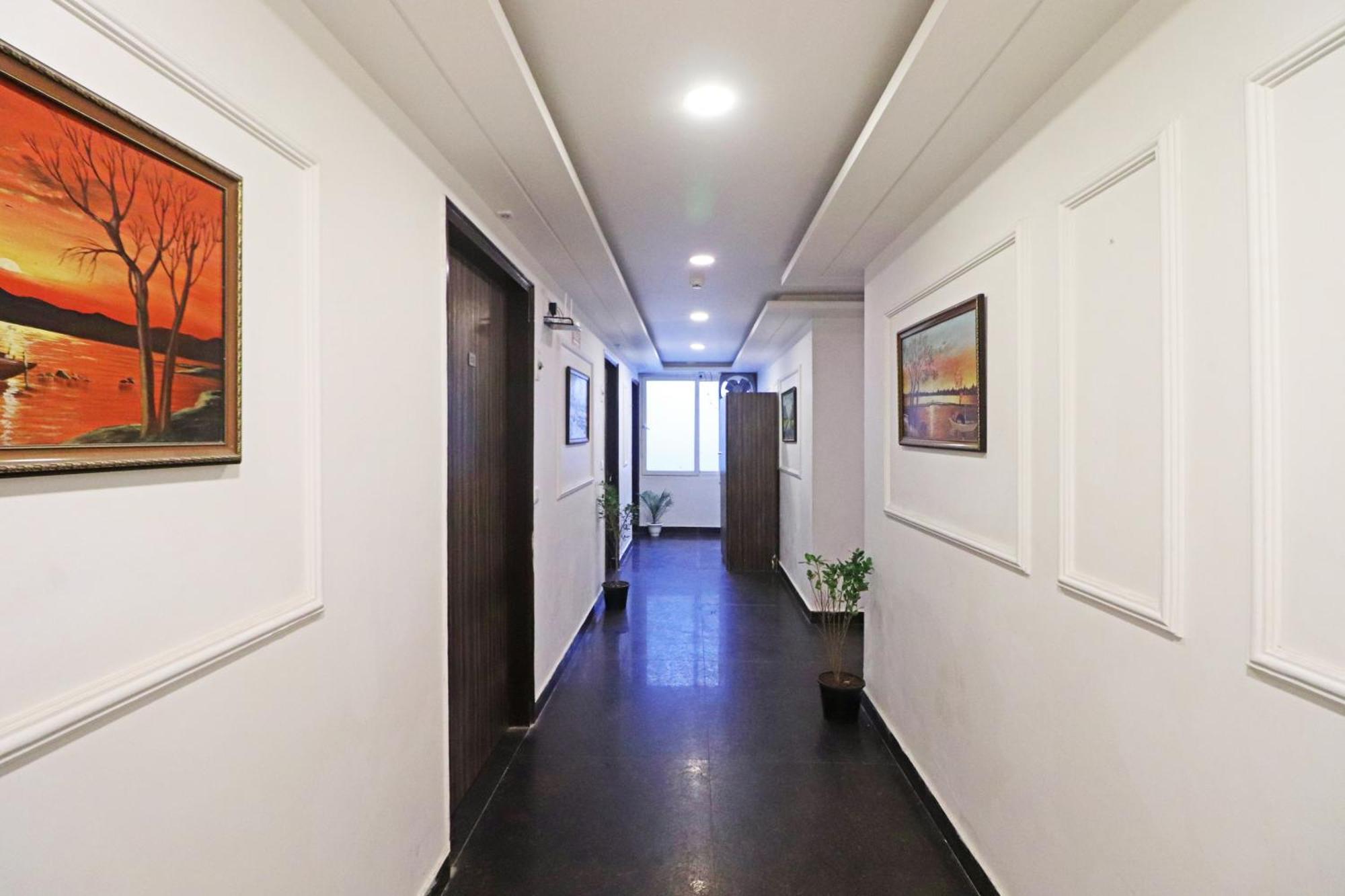 Hotel Mayda Prime Near Delhi Airport นิวเดลี ภายนอก รูปภาพ